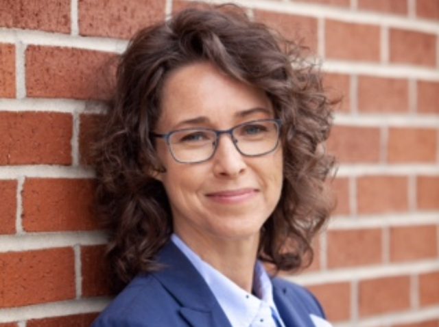 Lisa Hunt, somatic therapist in Little Rock, AR
